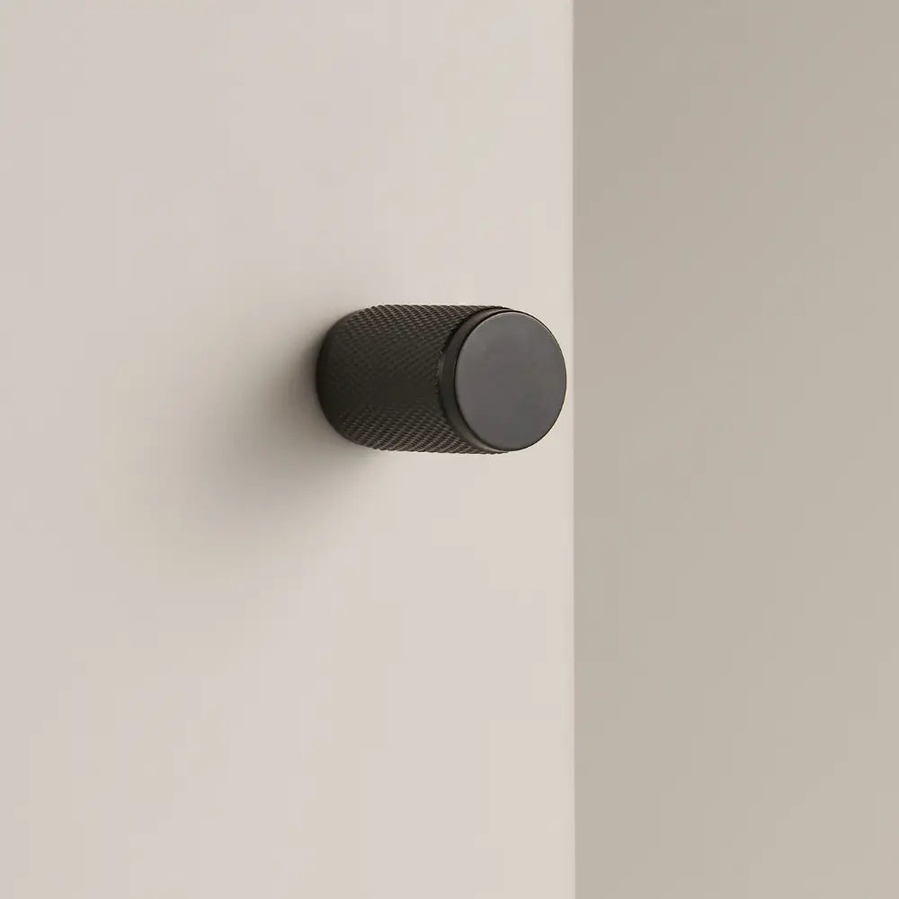 Bouton de meuble en noir - Jacob Afinaure