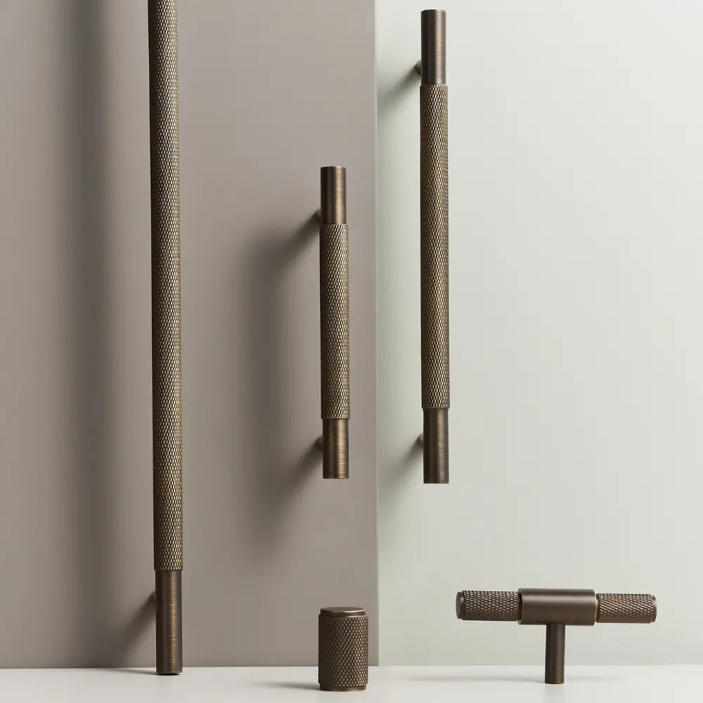 Poignée de meuble en Bronze - Jacob Afinaure