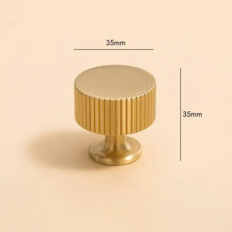 Bouton de meuble en laiton finition or - Dominique Afinaure
