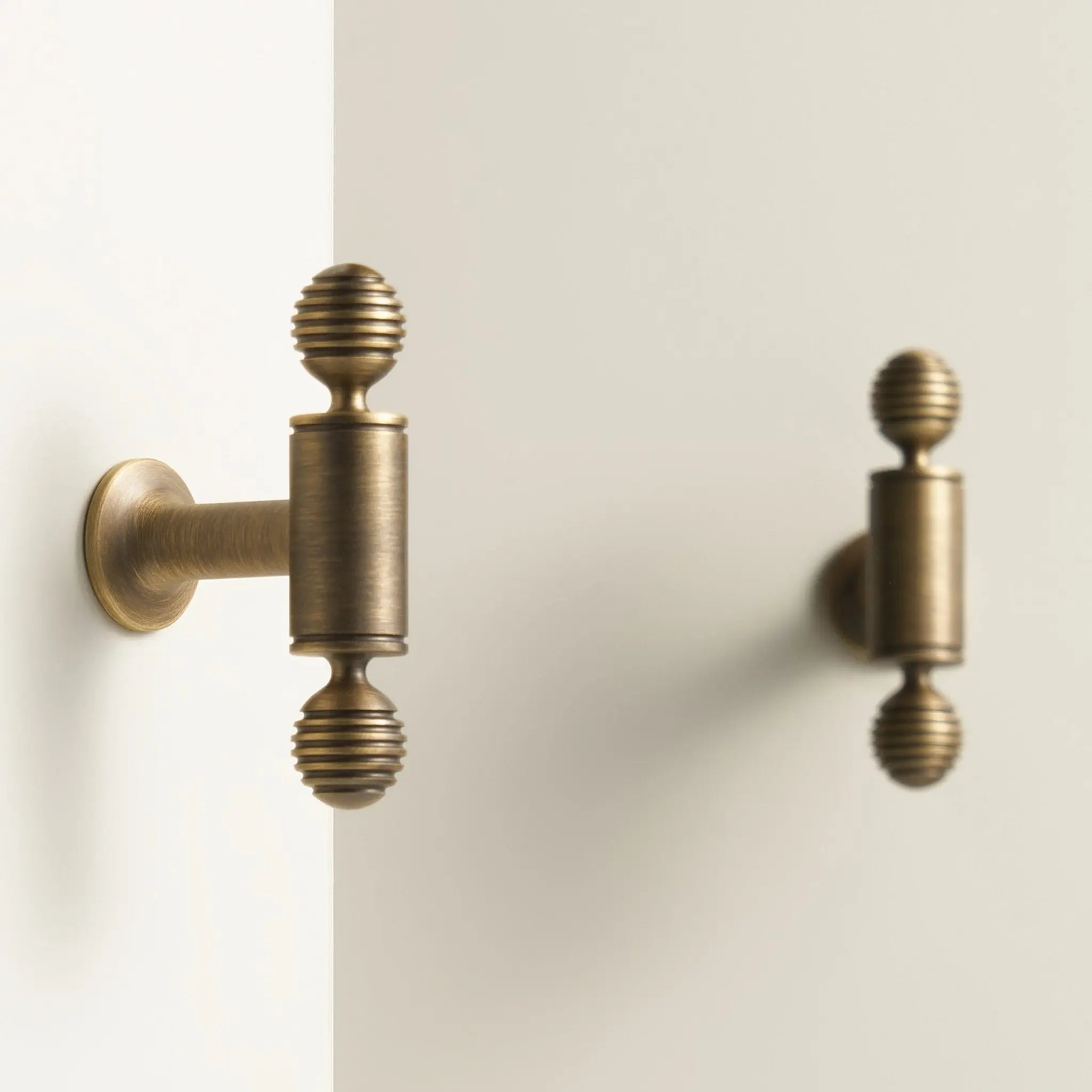 Poignée de meuble en T en bronze - Saintger Afinaure