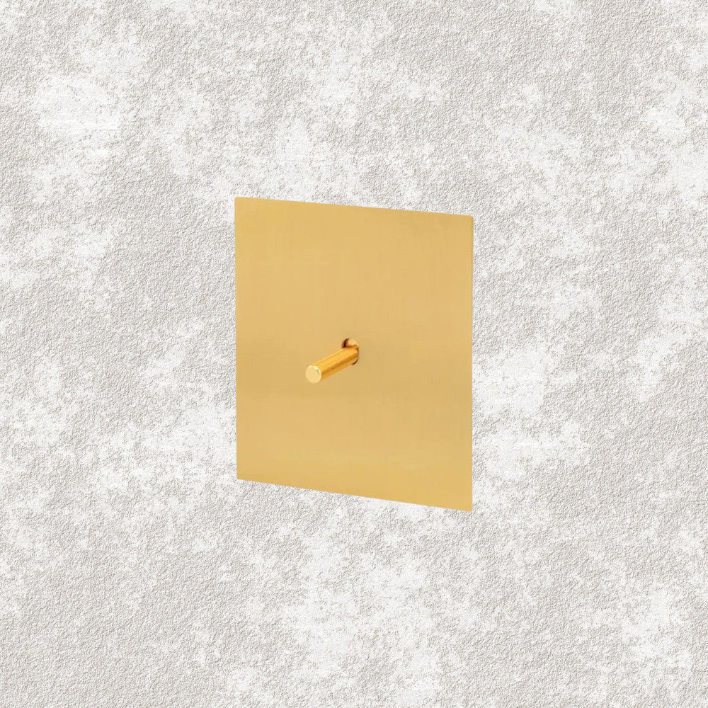 Brushed brass two-way switch - NERO