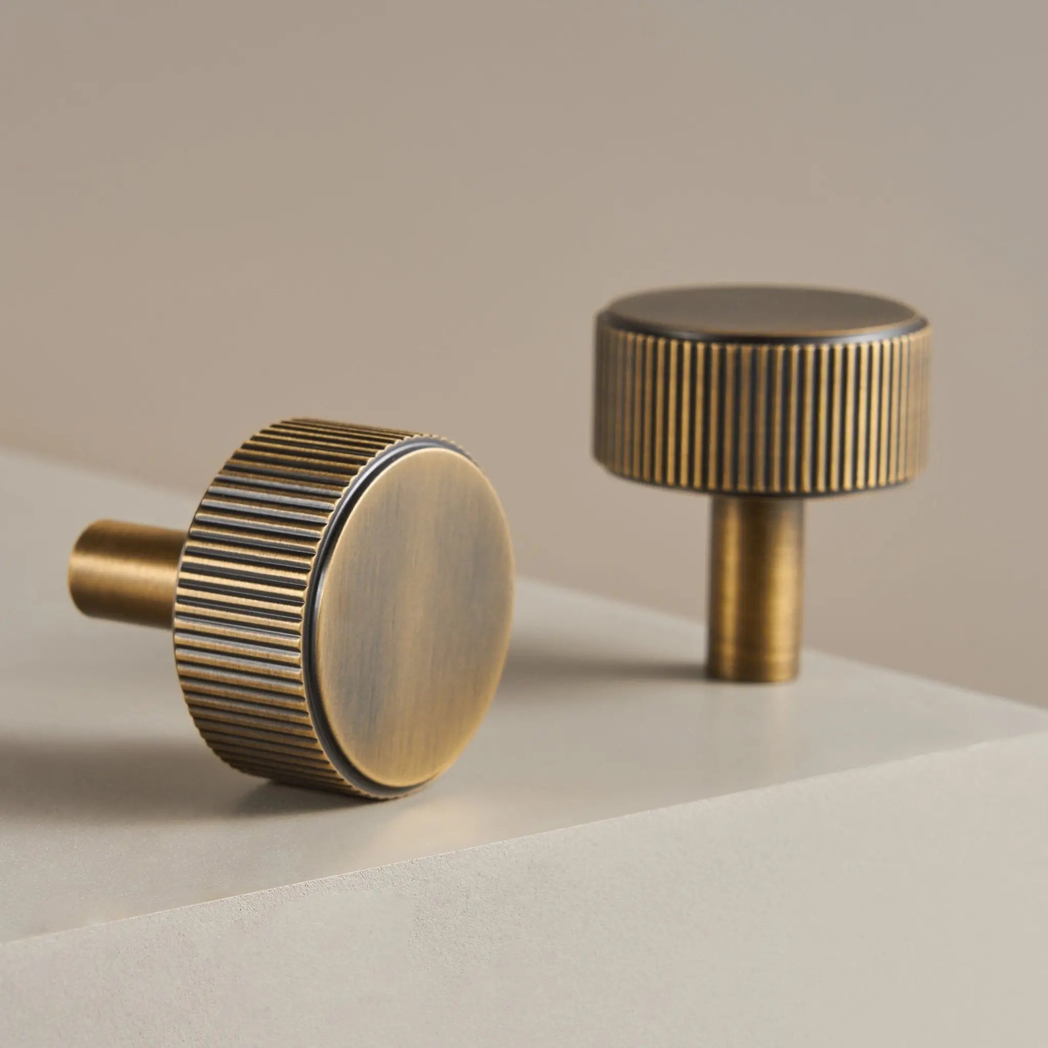 Bouton de meuble en bronze en laiton massif Bronze - Bucci Afinaure