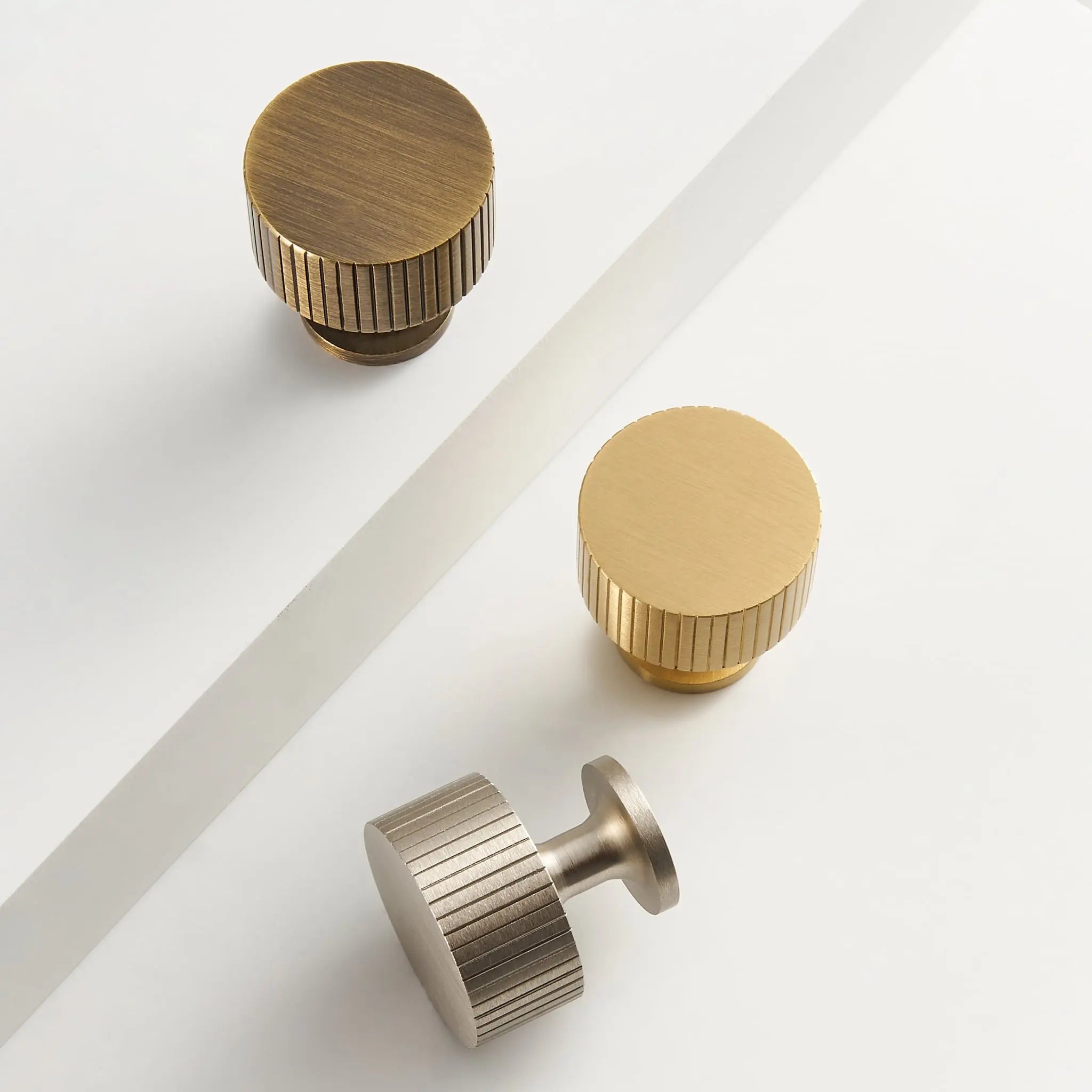 Bouton de meuble en bronze - Dominique Afinaure