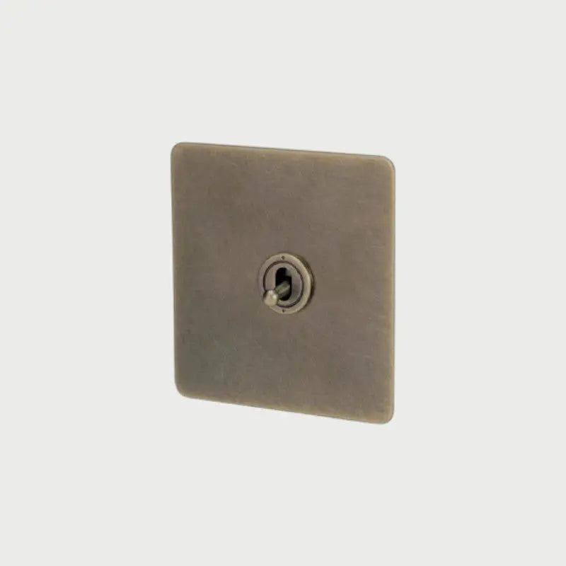 Interrupteur va-et-vient simple Bronze vieilli  – DUNAND Afinaure