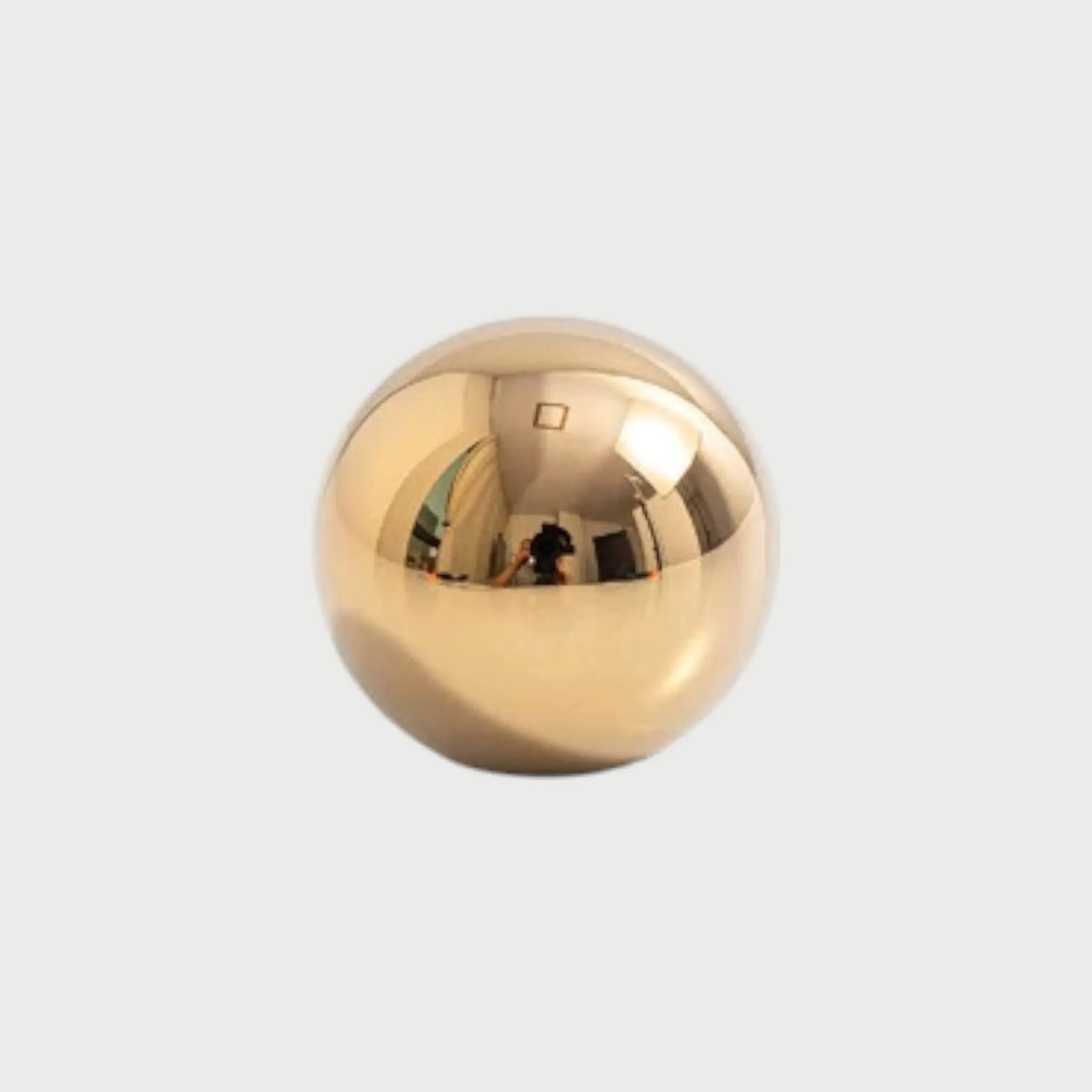 Bouton de meuble en laiton doré - Lesi Afinaure