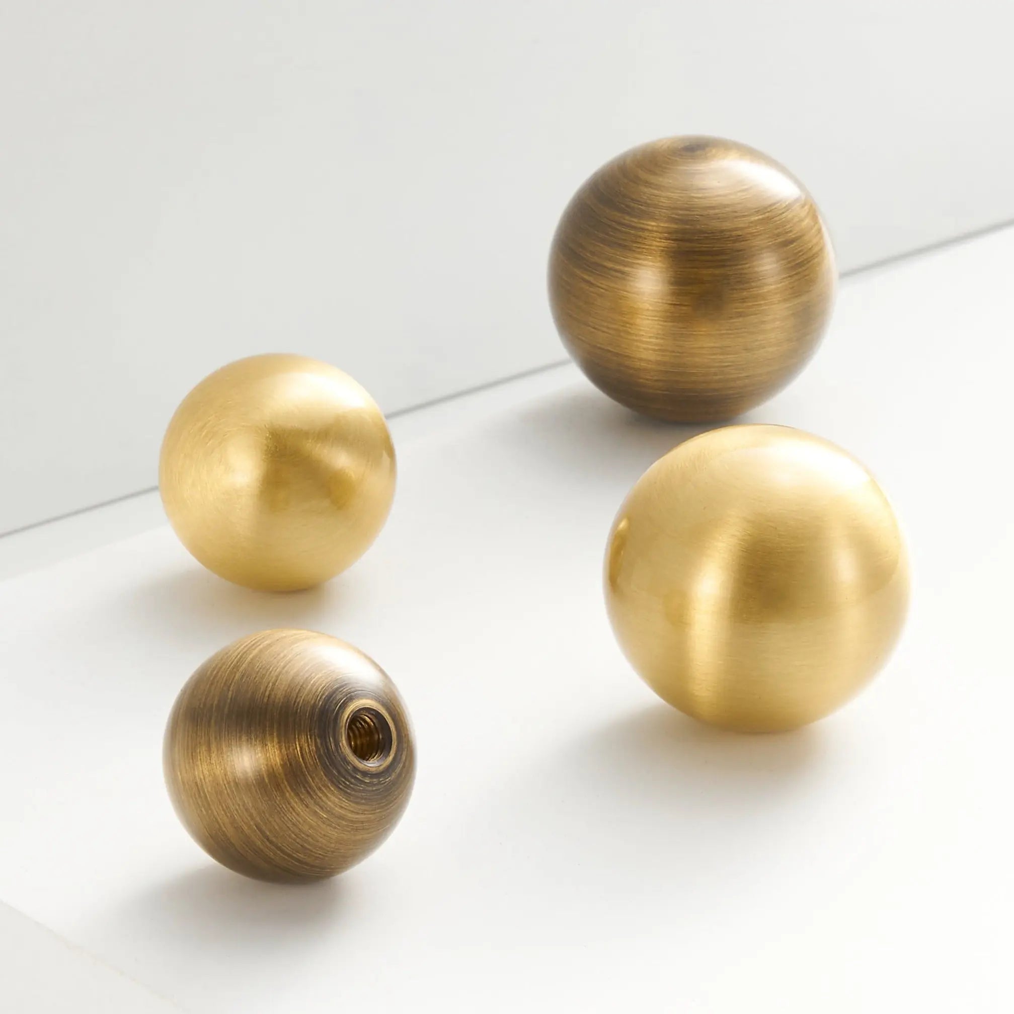 Bouton de meuble en laiton - Orsay Afinaure